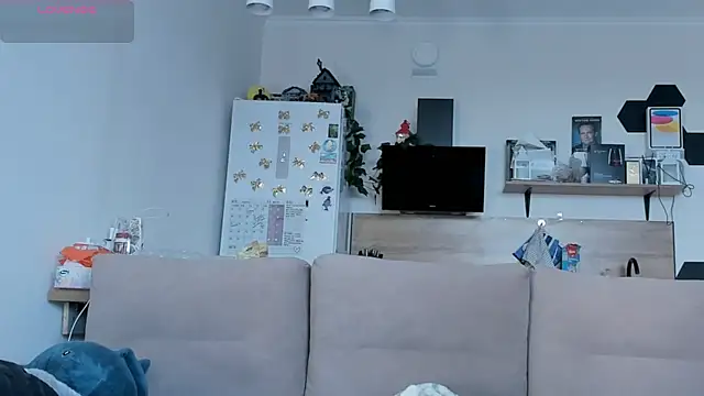 Snapshot of Girl_alone_home chatting on June 2026 03:06:02 PM Girl alone home online show from June 2026 03:06:02 PM