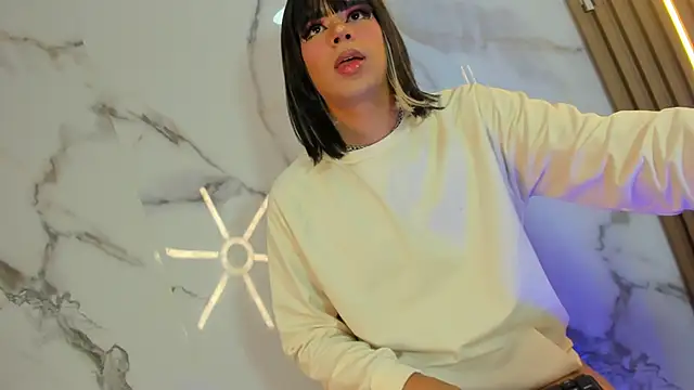 Tiff Valentine online show from February 2025 02:09:02 AM