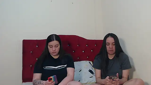 Snapshot of Lola_barbara chatting on October 2025 12:40:02 PM Lola barbara online show from October 2025 12:40:02 PM