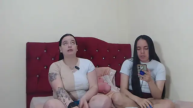 Snapshot of Lola_barbara chatting on September 2025 01:12:01 AM Lola barbara online show from September 2025 01:12:01 AM