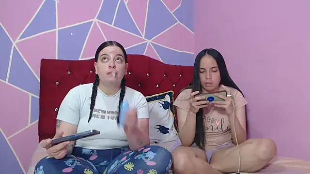 Lola barbara online show from March 2026 02:00:02 AM