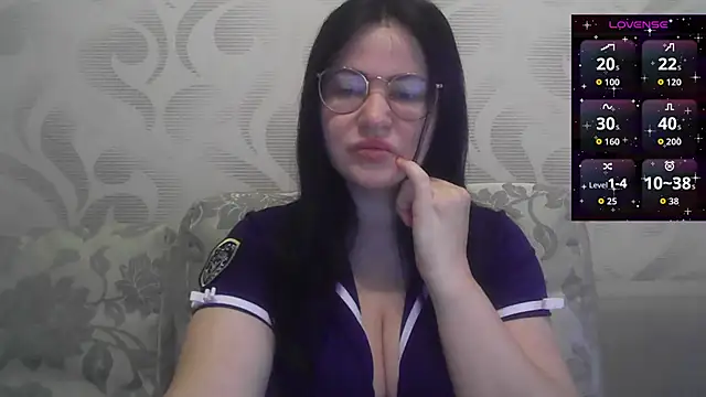 Snapshot of German_Eva chatting on October 2025 01:54:02 PM German Eva online show from October 2025 01:54:02 PM