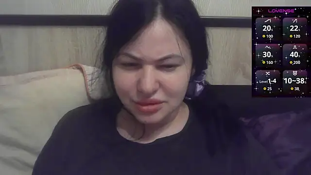 Snapshot of German_Eva chatting on November 2025 04:01:02 PM German Eva online show from November 2025 04:01:02 PM