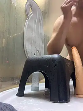 Bigtoyaddict online show from December 2025 05:21:02 AM