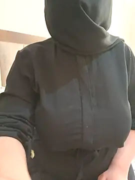 Snapshot of Saakoora chatting on April 2026 10:39:01 AM Saakoora online show from April 2026 10:39:01 AM