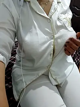 Saakoora online show from November 2025 09:30:01 PM