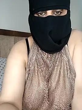 Snapshot of Saakoora chatting on April 2026 01:39:01 PM Saakoora online show from April 2026 01:39:01 PM