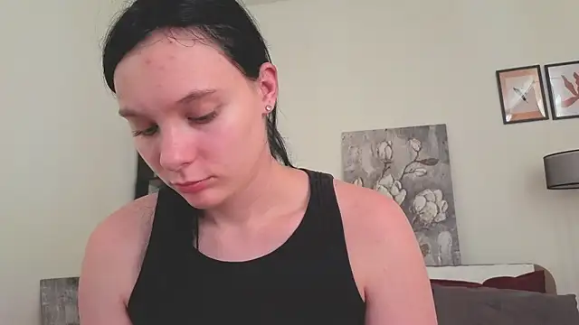 Snapshot of NaokoStifel chatting on June 2026 01:05:02 AM NaokoStifel online show from June 2026 01:05:02 AM