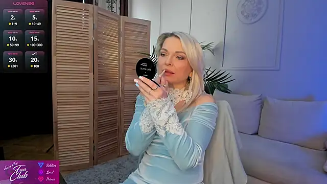 Gloria Lovely online show from February 2025 11:09:01 AM