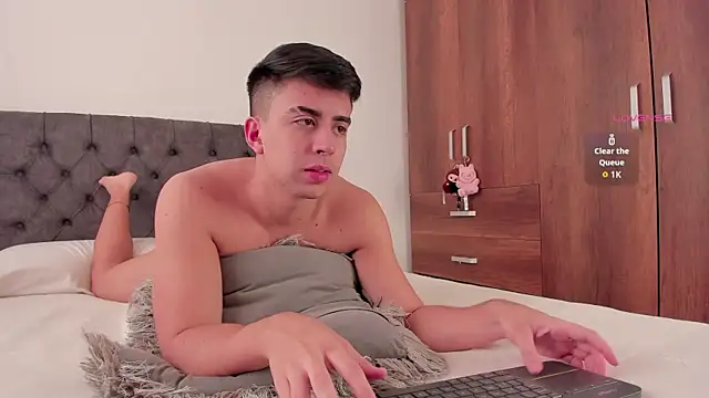 jordanmuskk online show from November 2025 01:36:02 PM