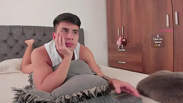 jordanmuskk online show from October 2025 08:41:02 PM