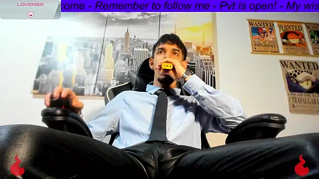 Snapshot of BRAYHAMBROWN chatting on June 2026 03:28:01 AM BRAYHAMBROWN online show from June 2026 03:28:01 AM