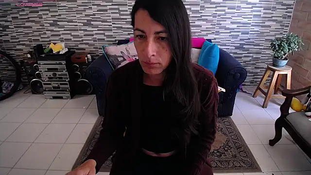 Snapshot of VioletaGomezCo chatting on May 2026 01:16:01 PM VioletaGomezCo online show from May 2026 01:16:01 PM