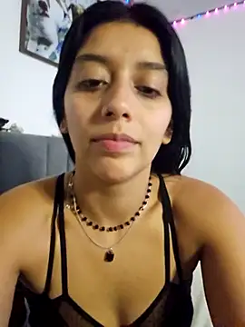 BrittanyDiaz online show from October 2025 07:13:02 PM