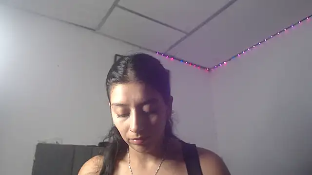 BrittanyDiaz online show from October 2025 08:19:02 PM