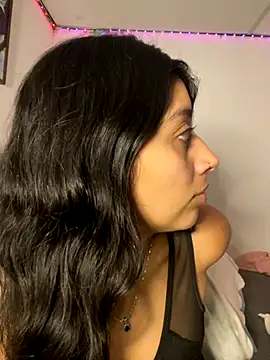 BrittanyDiaz online show from September 2025 01:01:02 AM
