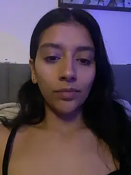 BrittanyDiaz online show from July 2026 12:32:01 AM