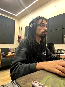 hotcamboy420 online show from November 2025 05:22:02 AM