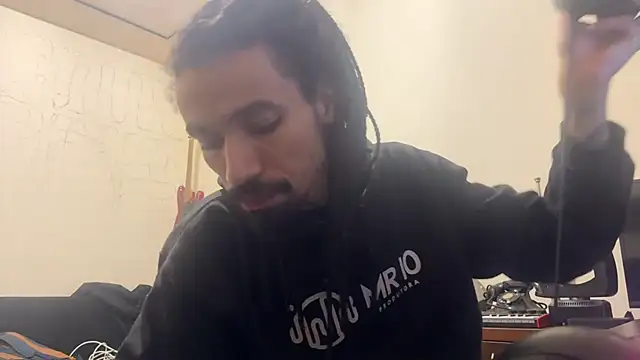 hotcamboy420 online show from November 2025 05:45:02 AM