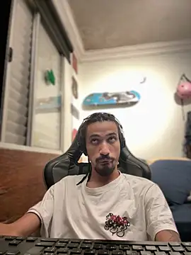 hotcamboy420 online show from February 2025 04:54:01 AM