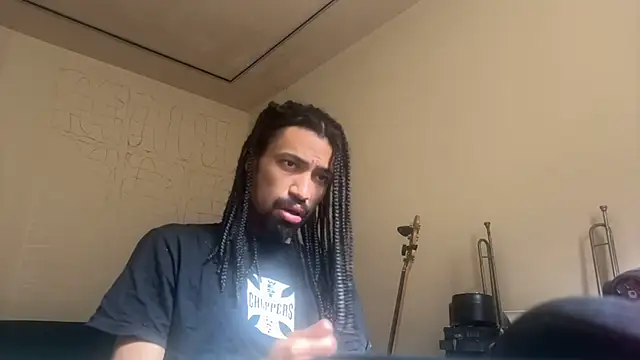 hotcamboy420 online show from November 2025 04:01:02 PM