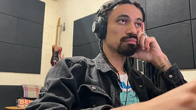 hotcamboy420 online show from November 2025 03:43:02 AM