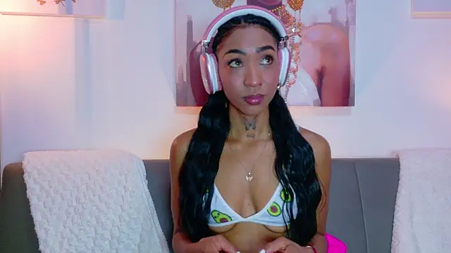 cristal subin69 online show from June 2026 05:29:01 PM
