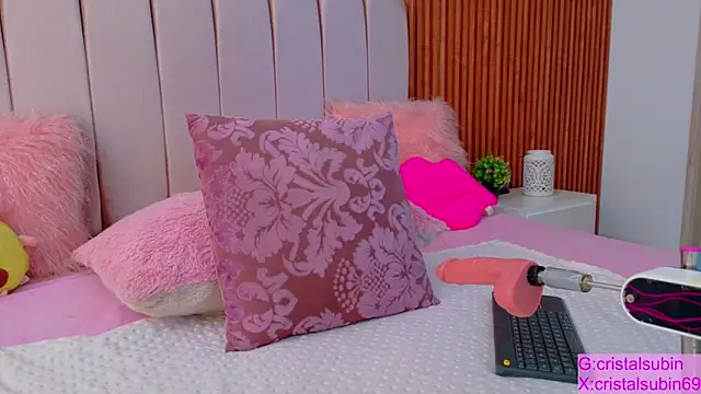 Snapshot of cristal_subin69 chatting on November 2025 01:58:01 PM cristal subin69 online show from November 2025 01:58:01 PM