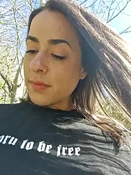 LydiaMaus96 online show from April 2026 01:39:02 PM