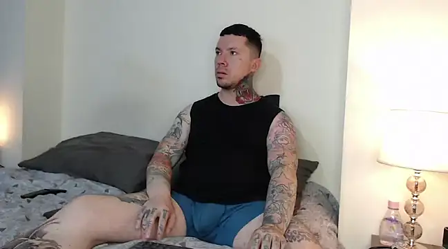 Snapshot of Adam_tatto chatting on February 2025 04:36:02 PM Adam tatto online show from February 2025 04:36:02 PM