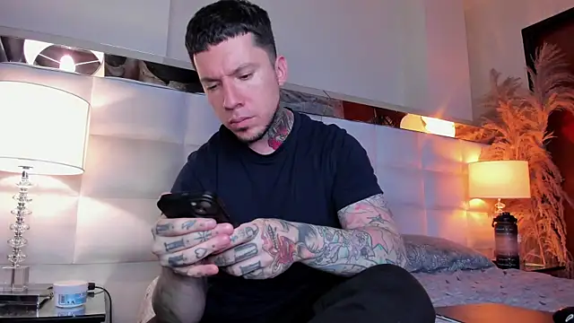 Snapshot of Adam_tatto chatting on November 2025 04:38:02 AM Adam tatto online show from November 2025 04:38:02 AM