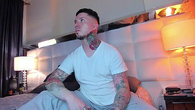 Snapshot of Adam_tatto chatting on October 2025 01:53:01 AM Adam tatto online show from October 2025 01:53:01 AM