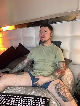 Snapshot of Adam_tatto chatting on November 2025 05:12:01 PM Adam tatto online show from November 2025 05:12:01 PM