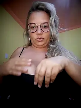 Livvyrj online show from November 2025 09:57:02 AM