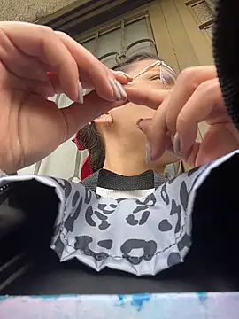 karlamorris  online show from February 2026 01:19:01 PM