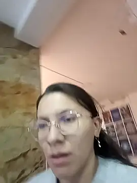 karlamorris  online show from October 2025 02:06:02 PM