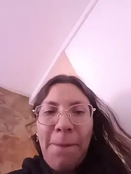 karlamorris  online show from October 2025 01:30:02 PM