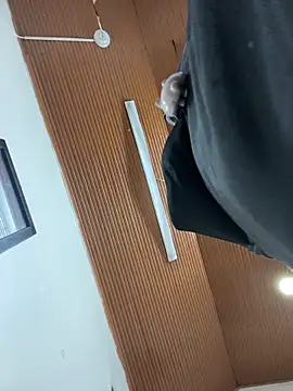 karlamorris  online show from January 2026 07:12:01 PM