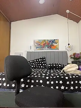 karlamorris  online show from March 2026 01:15:01 PM