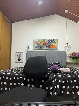 karlamorris  online show from March 2026 01:12:02 PM