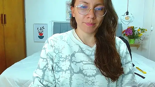 karlamorris  online show from December 2025 01:26:02 PM