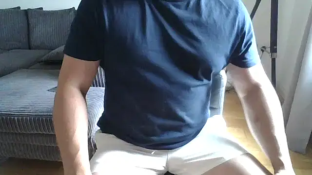 Nizzlive online show from August 2026 01:26:02 PM
