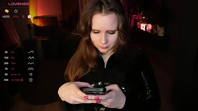 Jantrlatex online show from May 2026 09:34:01 PM