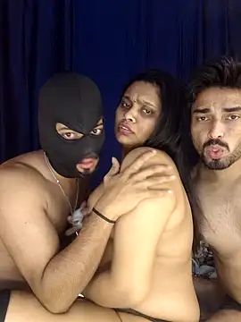 Snapshot of Sexy_DarloSiya chatting on December 2025 08:04:02 PM Sexy DarloSiya online show from December 2025 08:04:02 PM