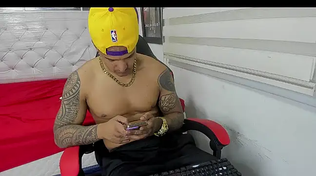 king diablo666 online show from March 2025 08:43:01 PM