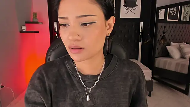 renee shelby  online show from February 2026 09:15:01 PM