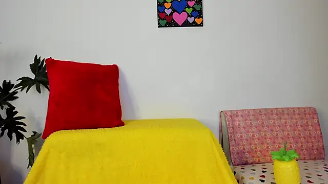 Snapshot of Andrea_Williams_ chatting on March 2025 03:14:02 PM Andrea Williams online show from March 2025 03:14:02 PM