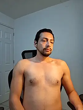 Andresarr93 online show from September 2025 07:38:01 PM