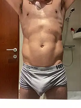 Snapshot of Mysteriousman83 chatting on February 2025 12:37:01 PM Mysteriousman83 online show from February 2025 12:37:01 PM