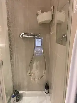 Snapshot of Mysteriousman83 chatting on December 2024 05:44:01 PM Mysteriousman83 online show from December 2024 05:44:01 PM